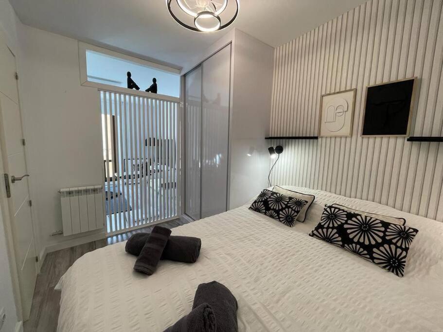 Urban Home By Unique Rooms Burgos Luaran gambar